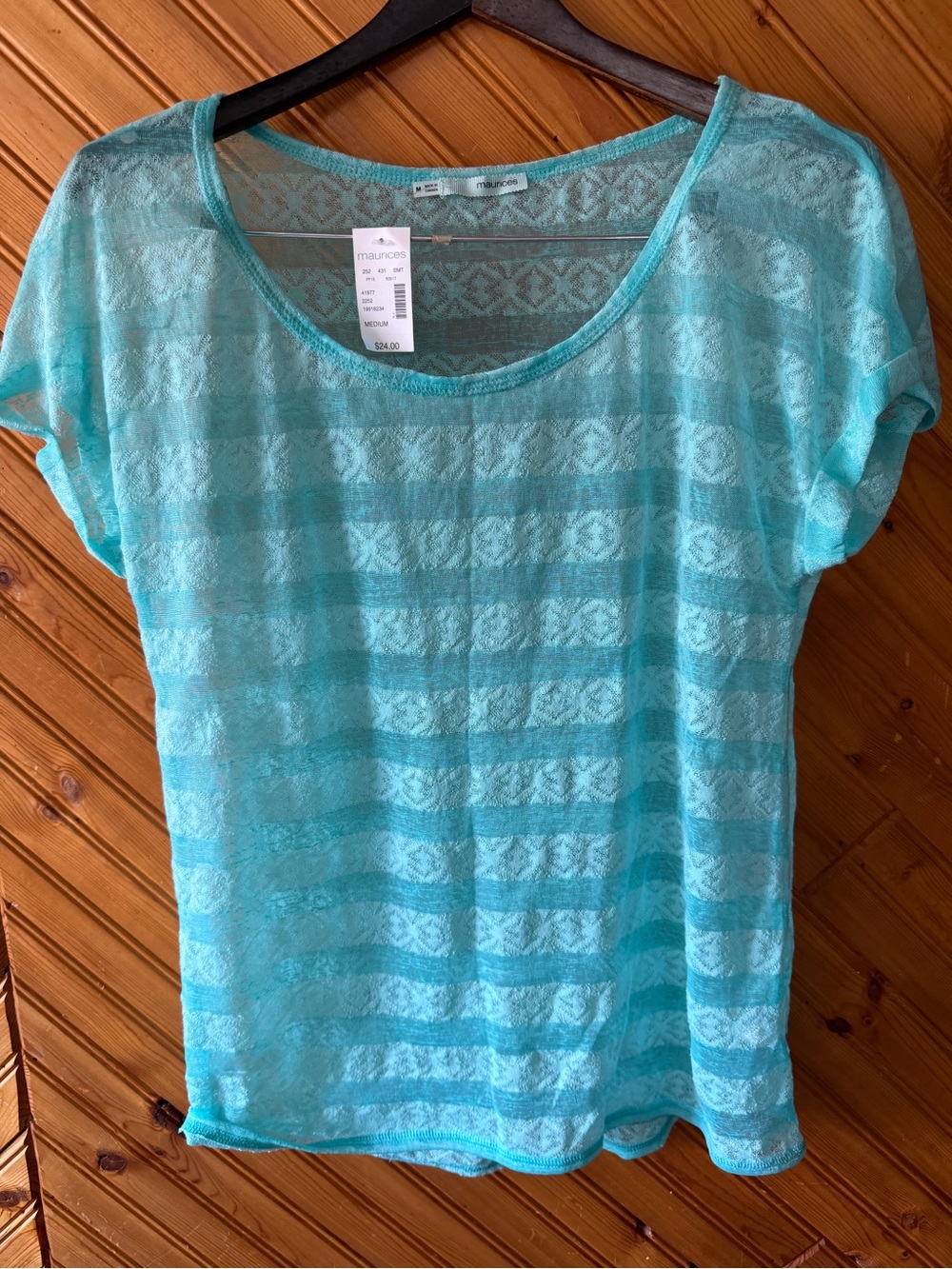NWT turquoise lace short sleeve medium